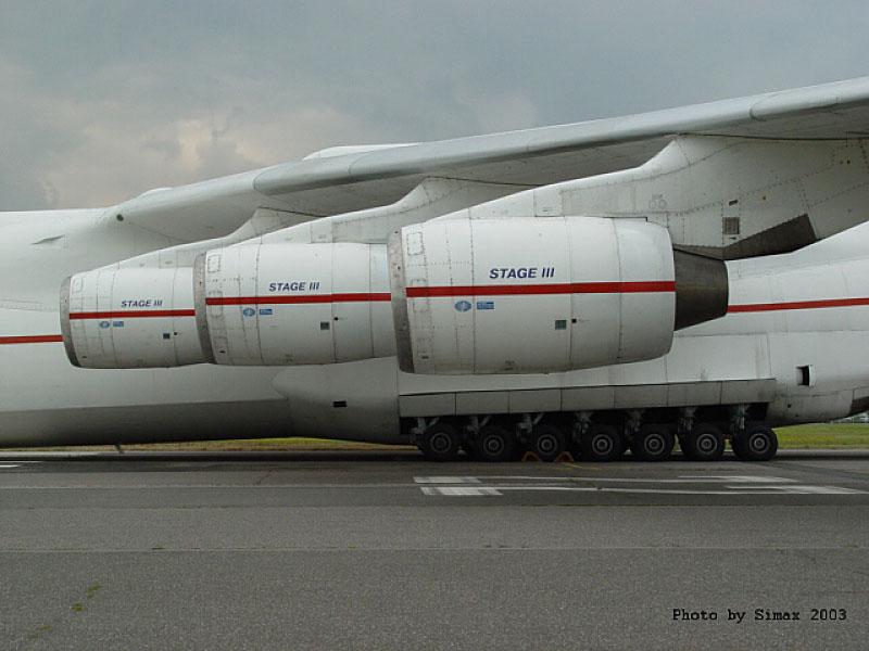 Antonov An-225 Mrija - detail motorů (foto Šimon Nosek)